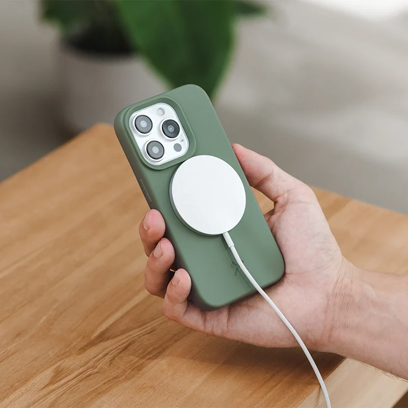 Étui pour iPhone 16 Durable MagSafe