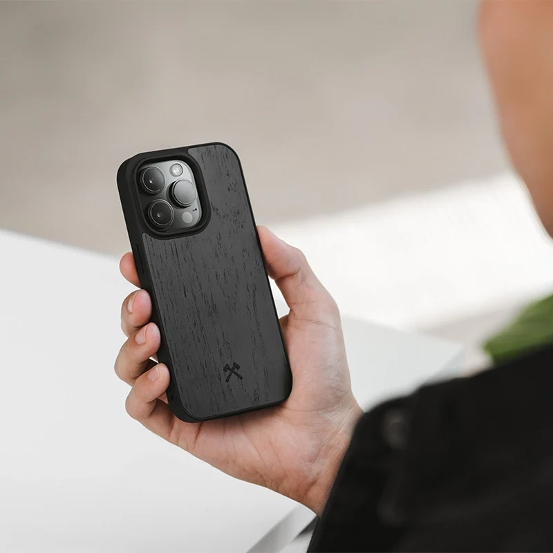 Étui pour iPhone 14 Black Series