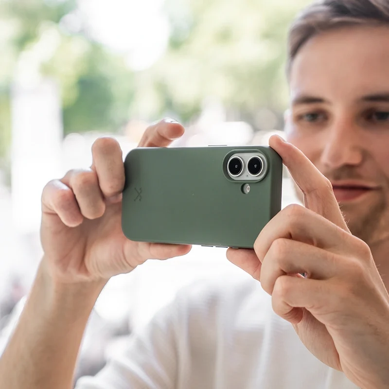 Étui pour iPhone 16 Durable