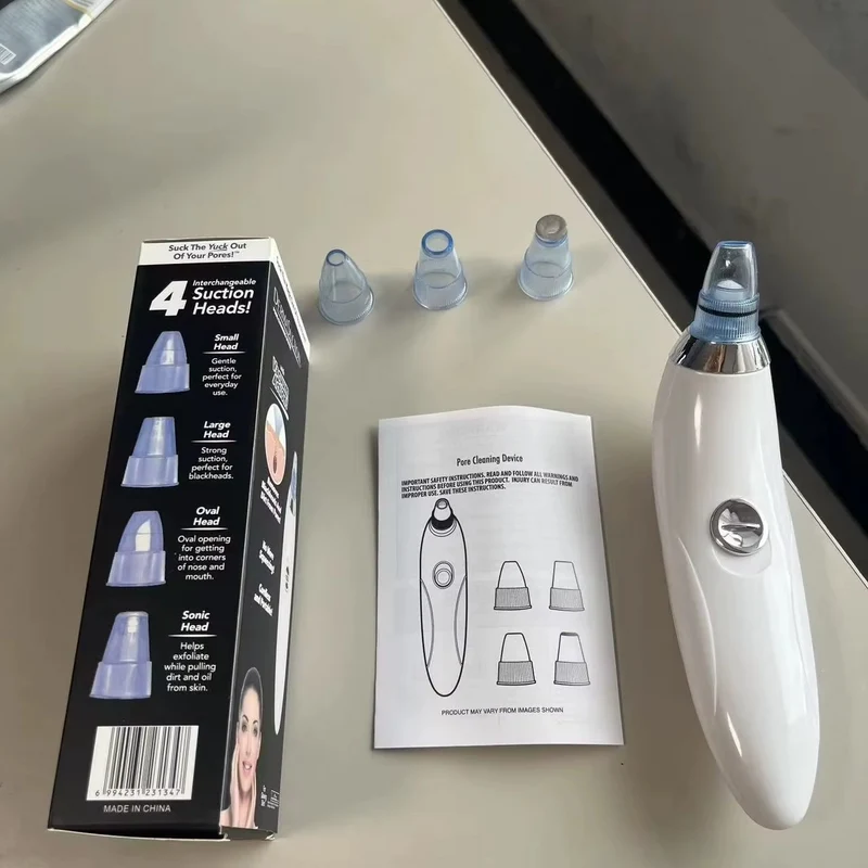 ASPIRATEUR DE SÉBUM ( Rechargeable )