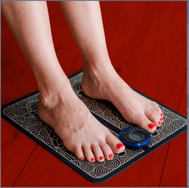 Tapis de massage pour les pieds avec stimulateur de points d'acupuncture EMS