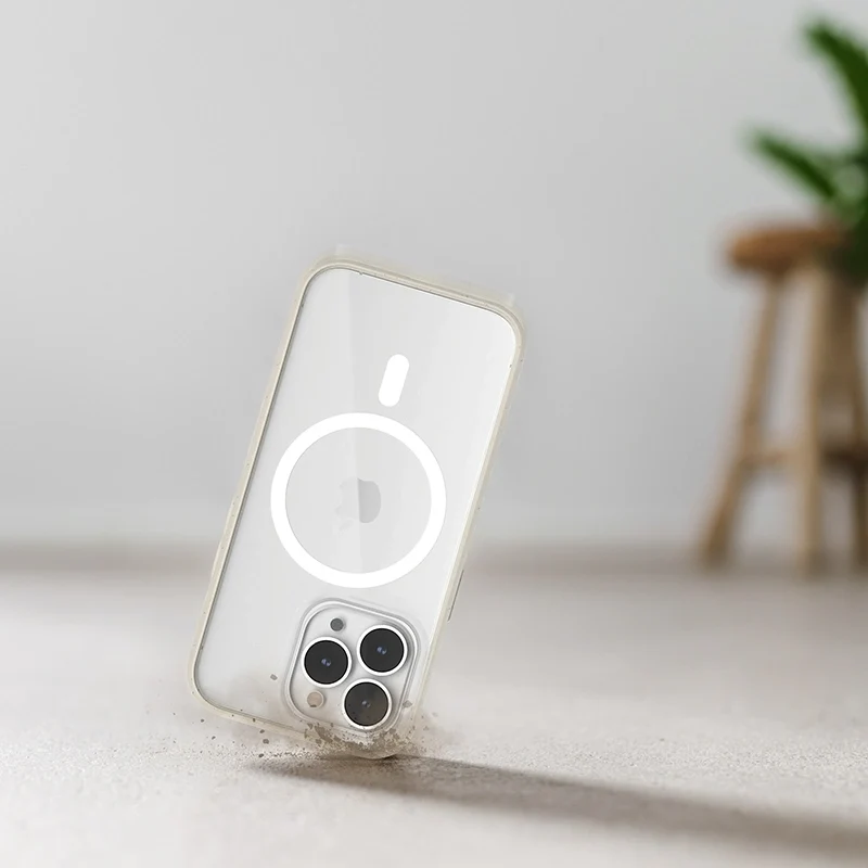 iPhone 13 Clear Case avec MagSafe