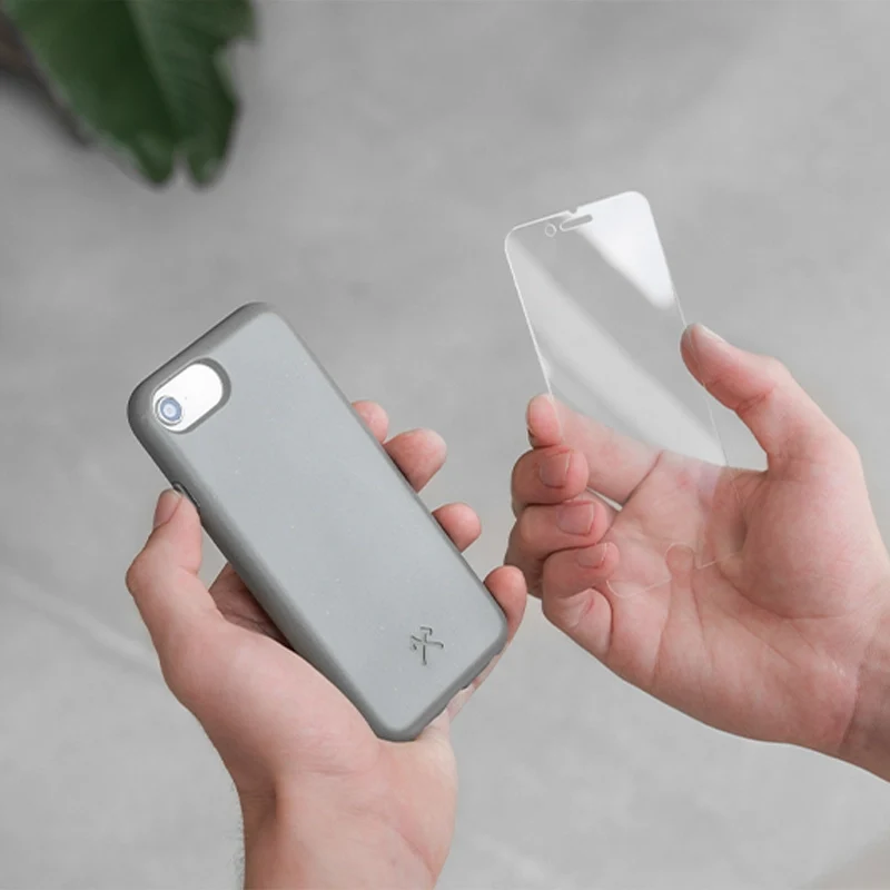 Verre blindé 2.5D pour iPhone SE 2 /3