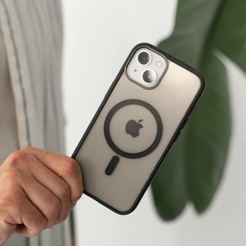 iPhone 14 Plus Clear Case avec MagSafe