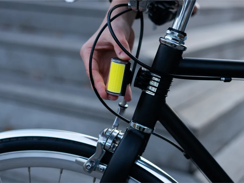 Support magnétique pour lumières de rechange