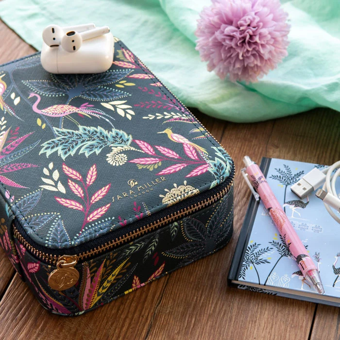 Botanic Paradise Tech Organiser