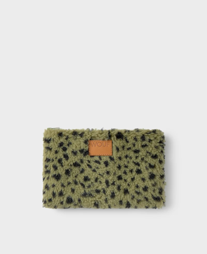 Olivia Pouch