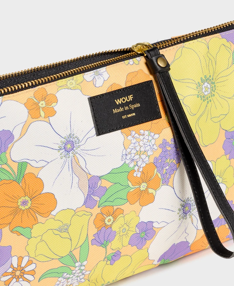 Yelli XL Pouch Bag