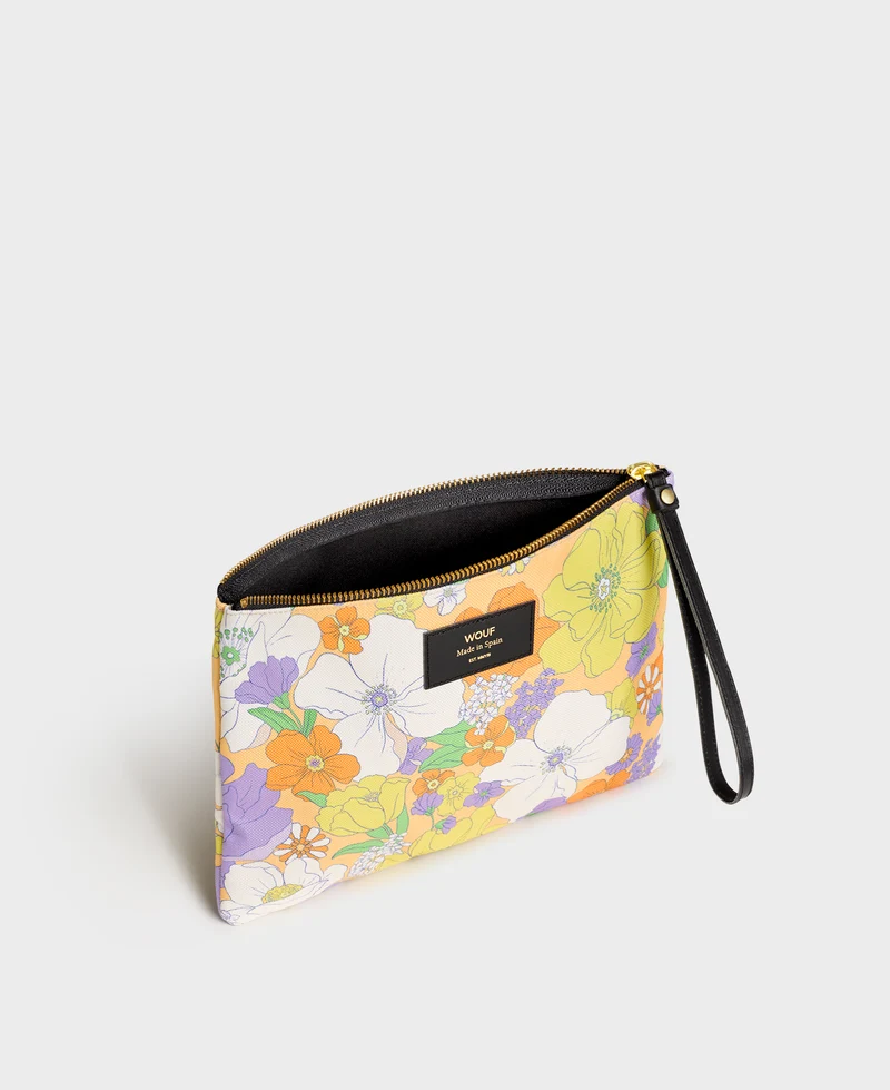 Yelli XL Pouch Bag
