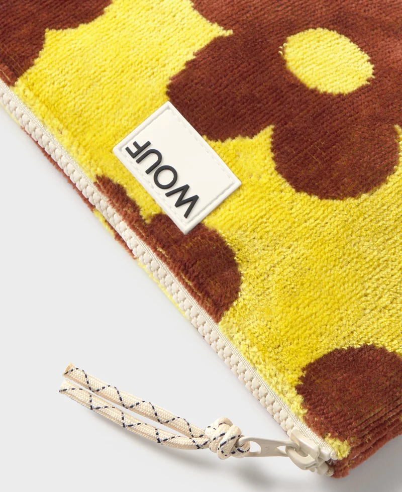 Phi Phi Pouch