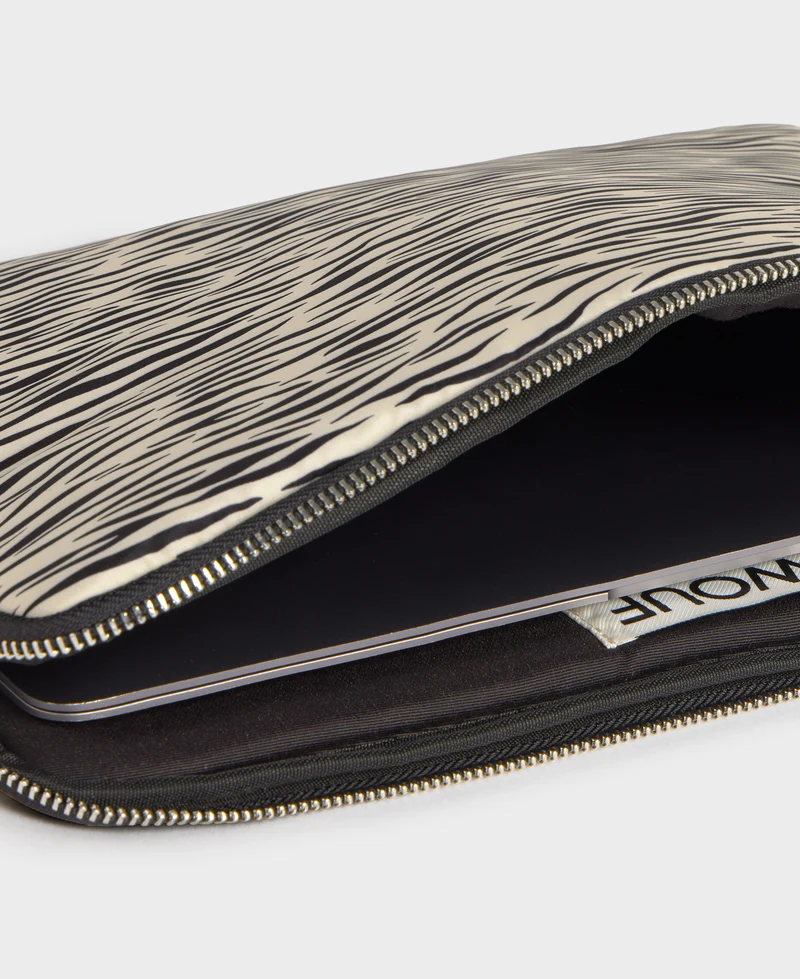 Zebra Hit Laptop Sleeve 13" & 14"
