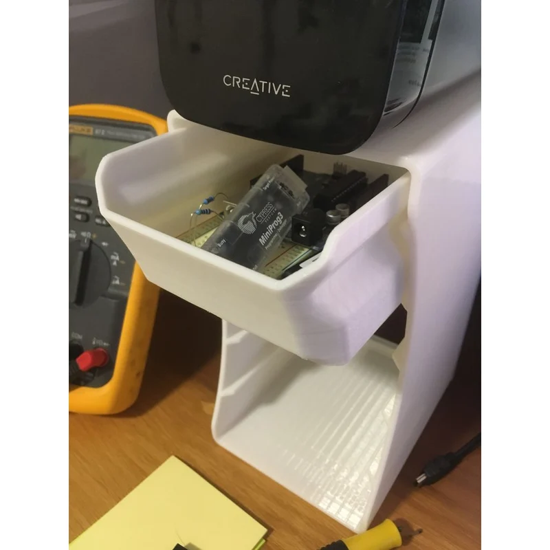 Tiroir de bureau compact pour le rangement de petites pièces