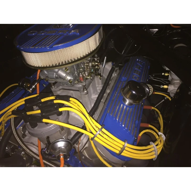 Support de câbles pour câbles de bougies de 8 mm dans le compartiment moteur