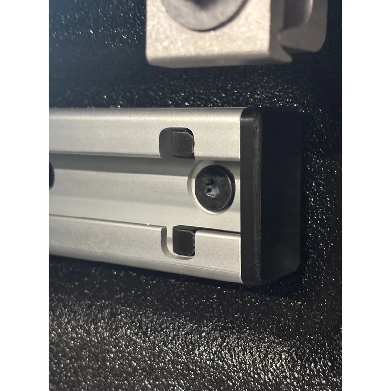 Capuchon de protection pour bord de chargement sur Ford Maverick