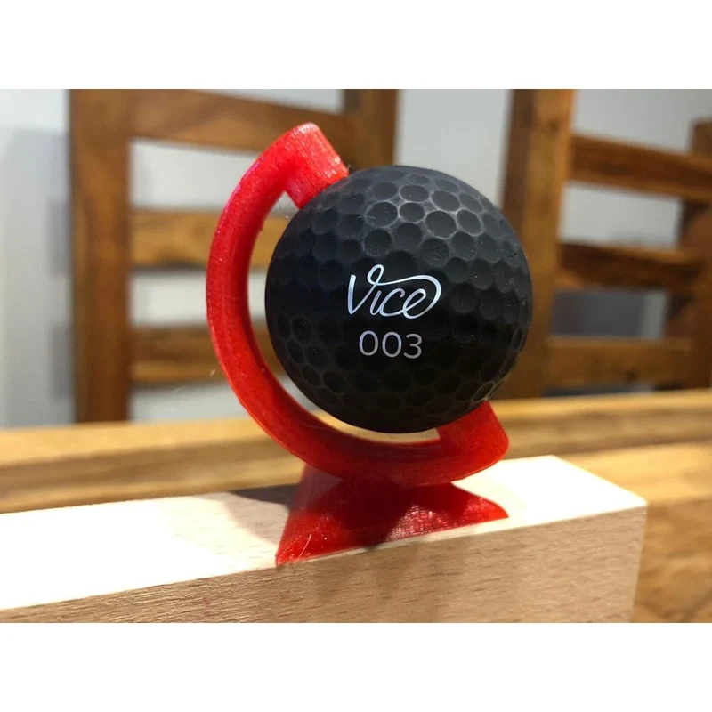 Support et présentoir compact pour balle de golf