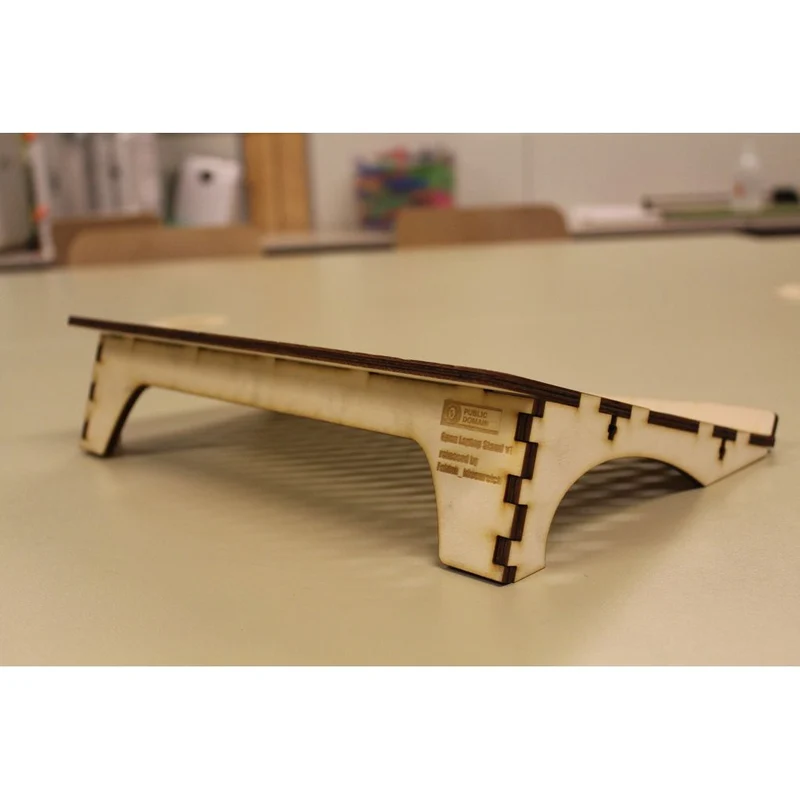 Support d'ordinateur portable ergonomique ouvert pour bureau