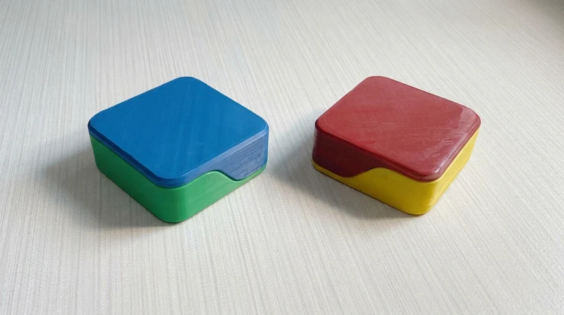 Boîtes de rangement modulaires pour pièces de jeux de société et petits éléments