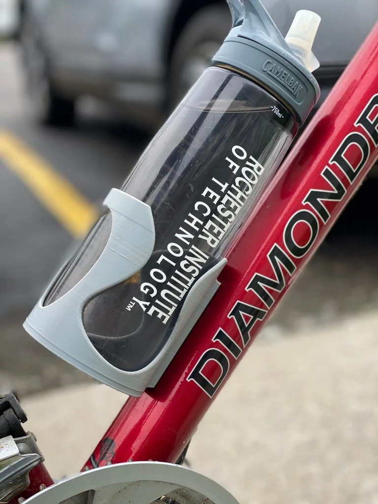 Porte-bouteille robuste pour vélo avec montage standard