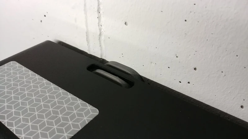 Support mural pour la suspension de la remorque à vélo Hinterher