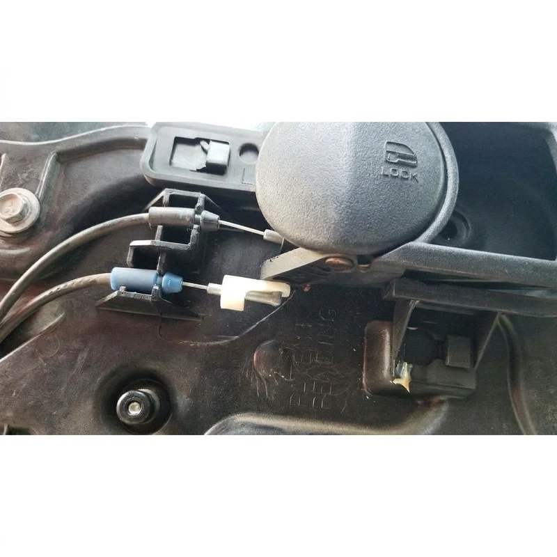 Clips de câble pour verrouillage de porte sur Jeep Wrangler JK