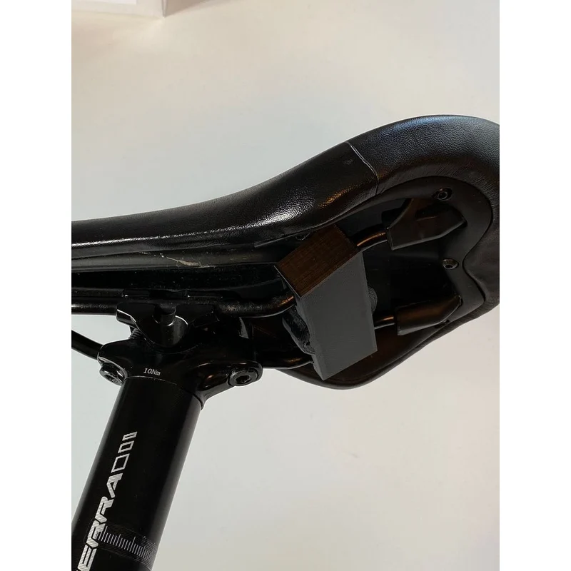 Support AirTag caché pour selle de vélo