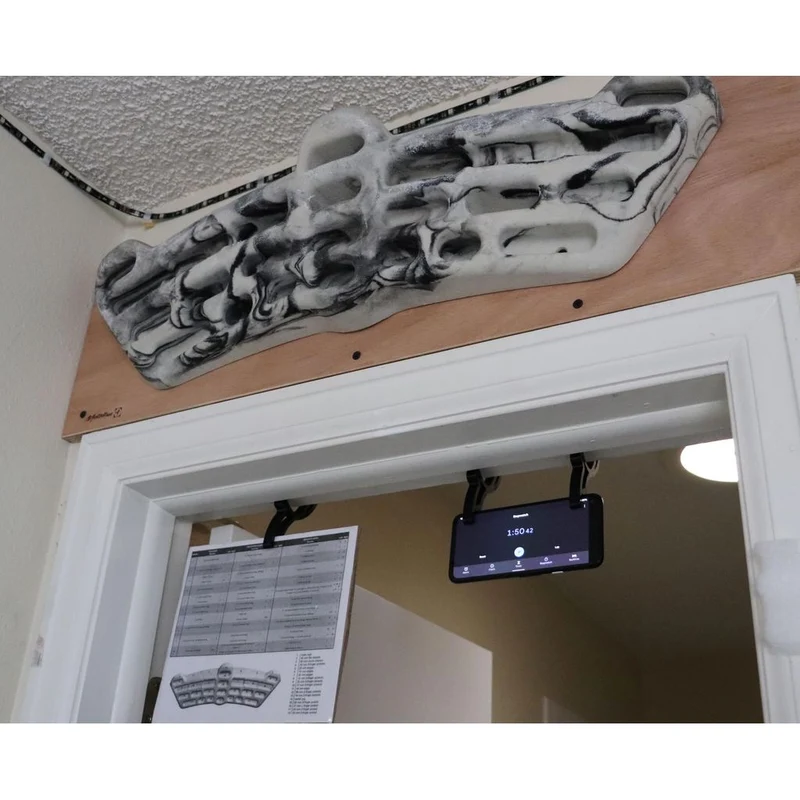 Support de téléphone pour cadre de porte pour l'entraînement au hangboard d'escalade
