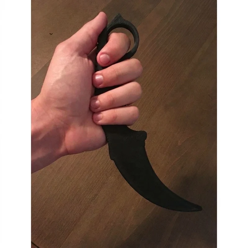 Karambit d'entraînement pour les arts martiaux et l'entraînement sécurisé