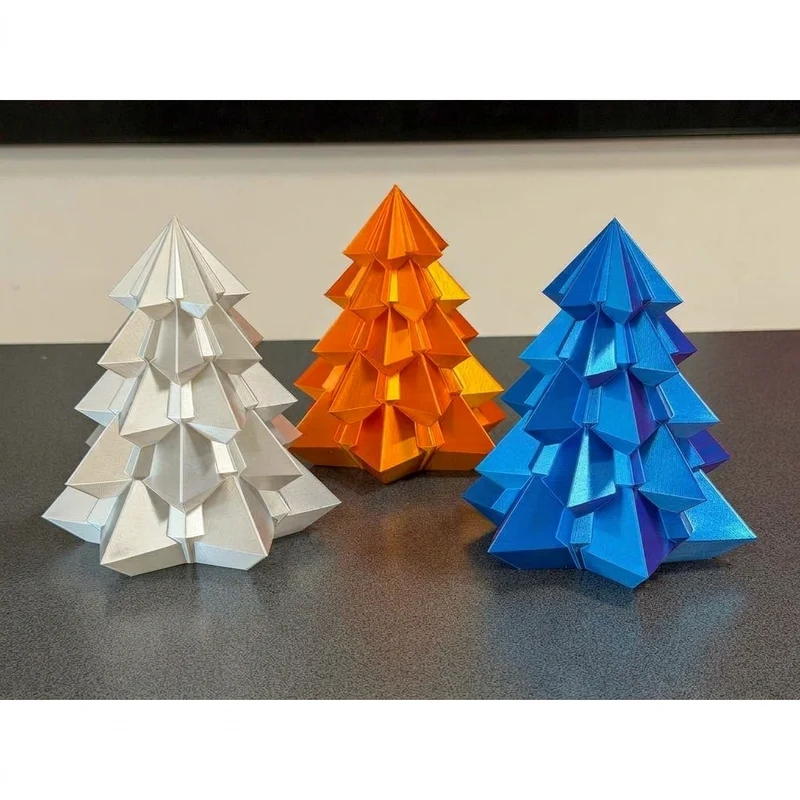 Sapin de Noël géométrique comme décoration de Noël moderne