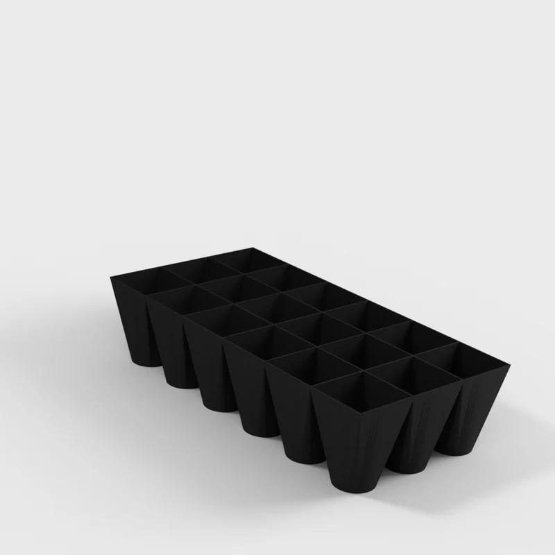 Plaque de germination empilable avec 18 compartiments