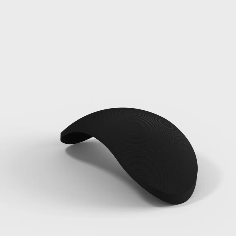 Poubelle compacte avec couvercle pivotant