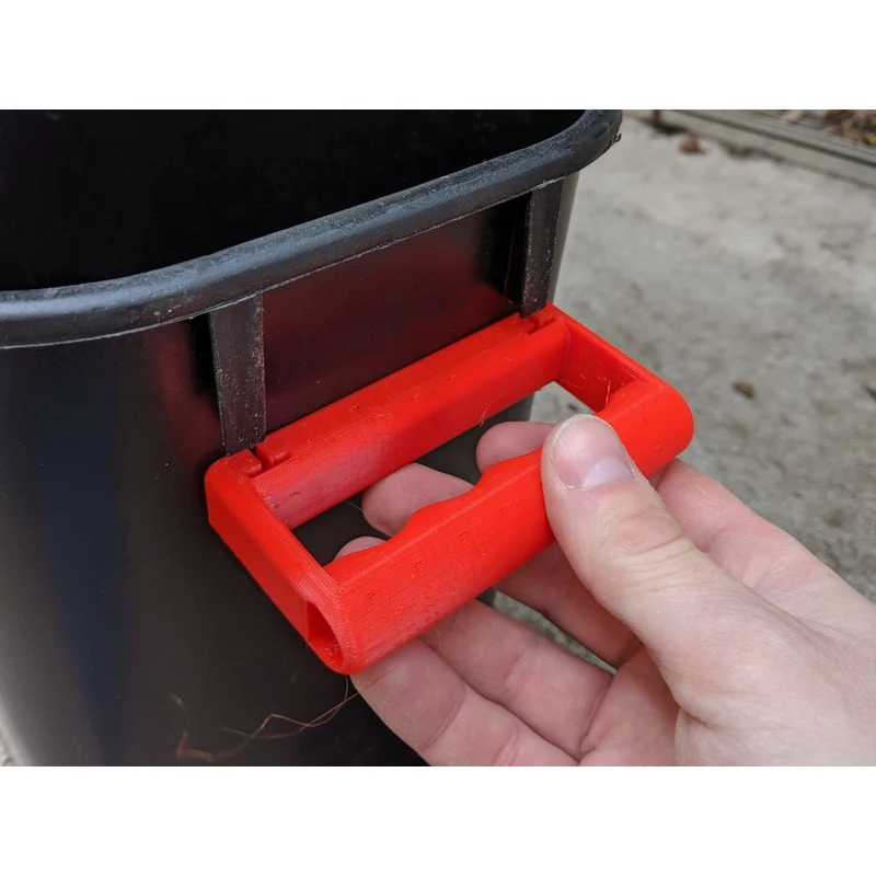Poignée pratique pour corbeille à papier et poubelle
