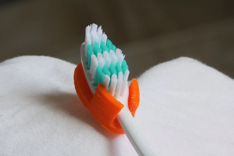Support à brosse à dents mural avec fonction clic fonctionnelle