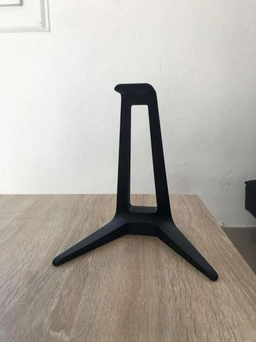 Support pour casque fonctionnel et stable