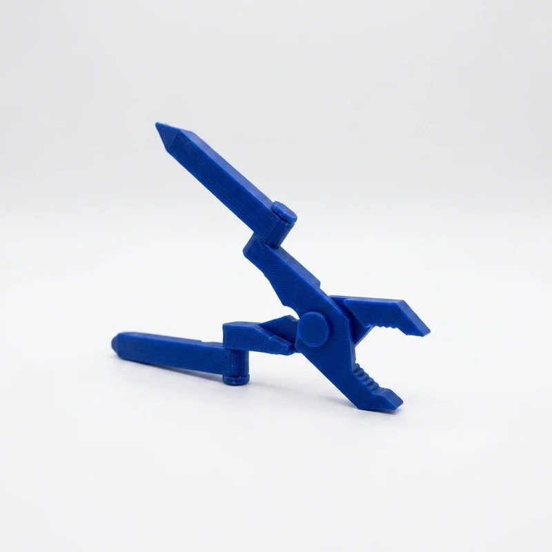 Outil multifonction compact et pliable avec pince