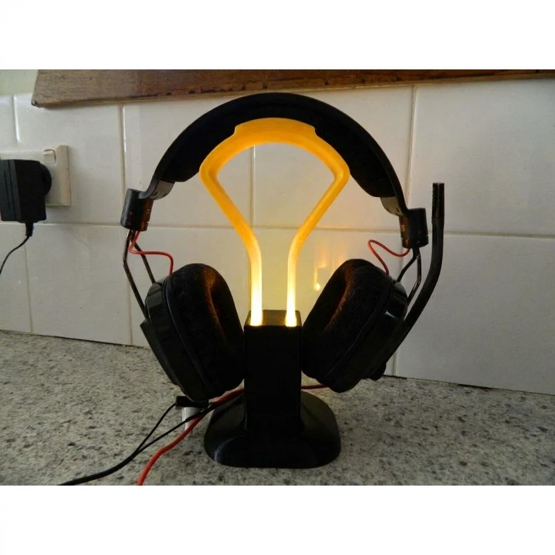 Support casque pratique pour casques de gaming avec base LED