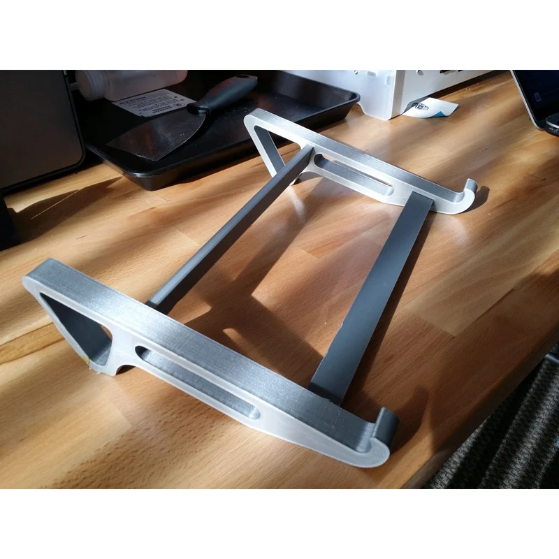 Support compact pour petits ordinateurs portables