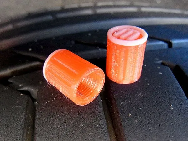 Bouchons de valve pour pneus de voiture et de vélo