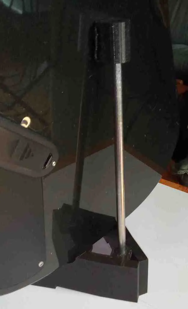 Petit support de guitare pliable (paramétrique)