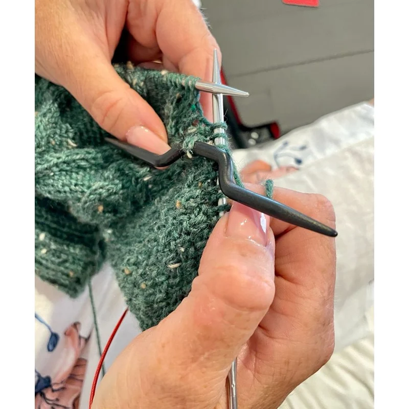 Aiguille à torsades pratique pour le tricot de motifs à torsades