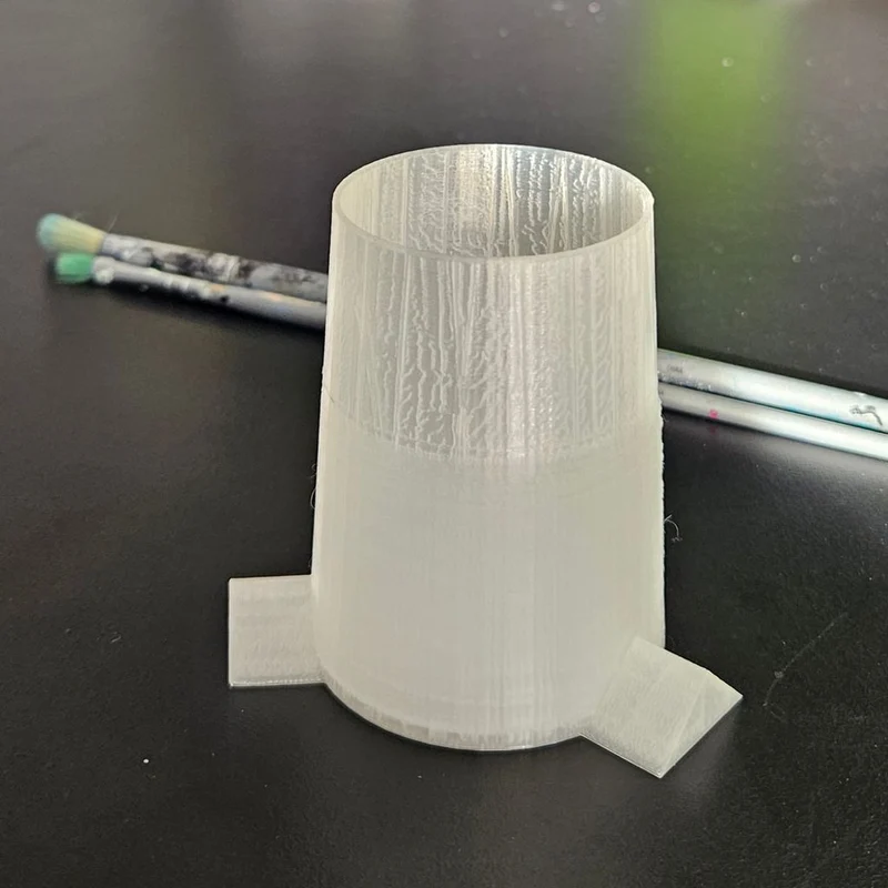 Godet anti-bascule pour le nettoyage des pinceaux de peinture