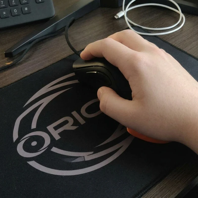 Support ergonomique coulissant pour paume de souris d'ordinateur