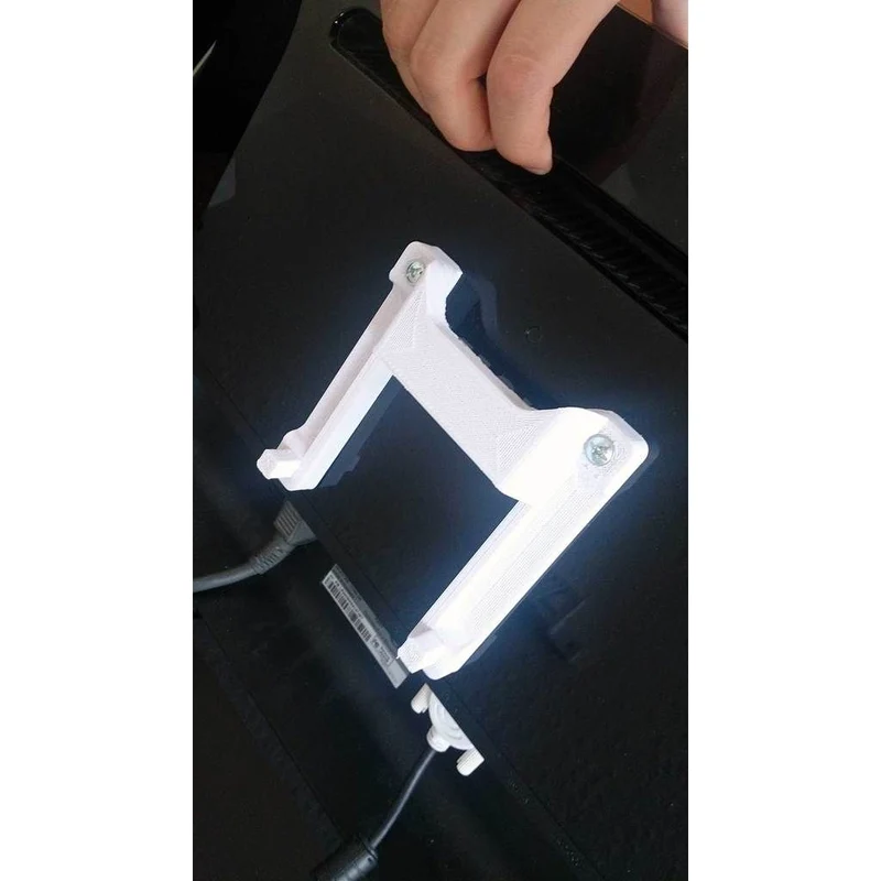 Support d'écran réglable avec un espacement des trous de 100 mm