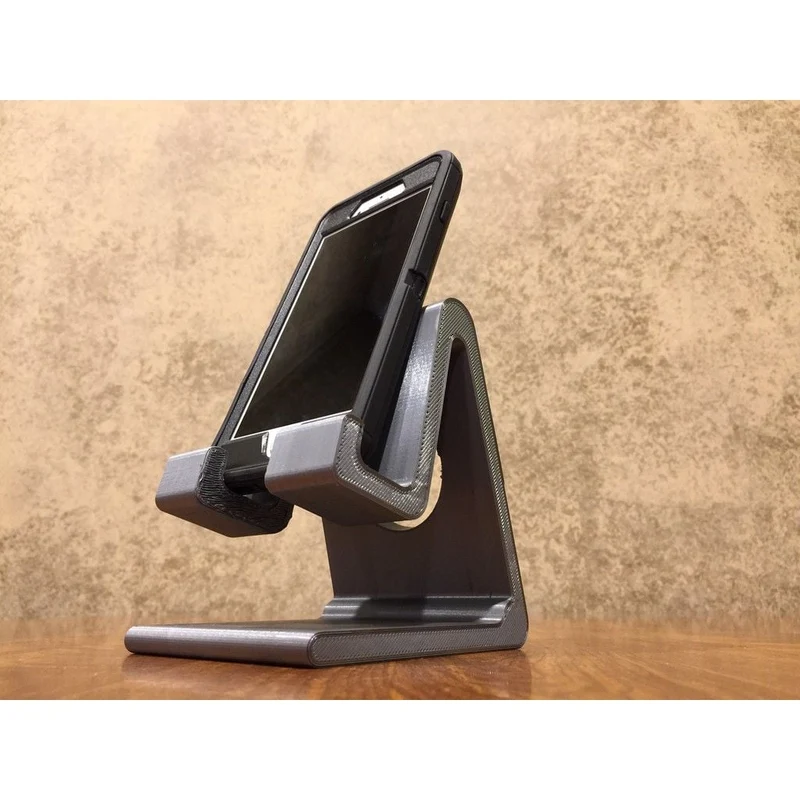 Support de table pour grands smartphones avec coque