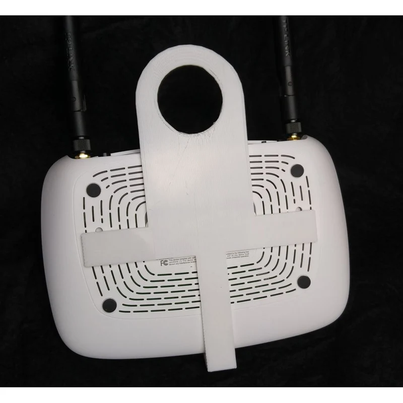 Fixation pour prise routeur TP-Link WR841N