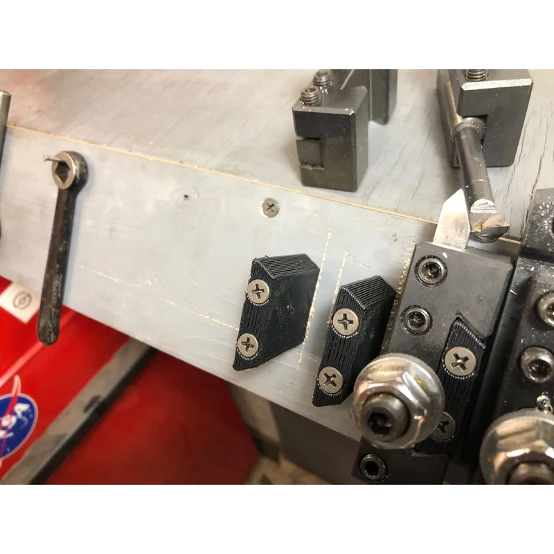 Porte-outils pour supports en acier AXA pour tour