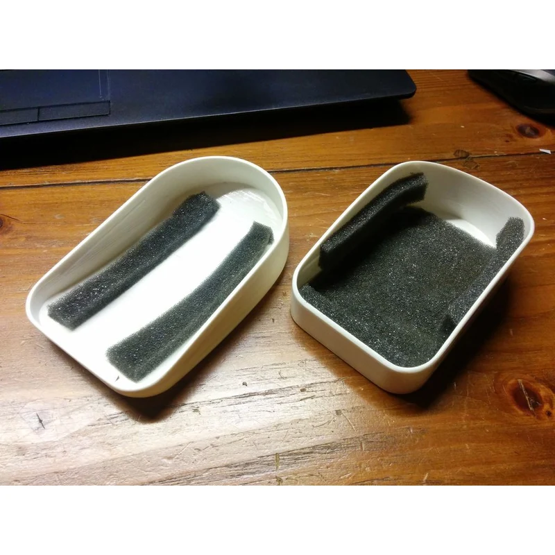 Boîtier de transport pour souris Logitech MX Anywhere 2