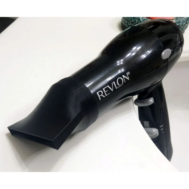 Embout pour sèche-cheveux pour un flux d'air ciblé