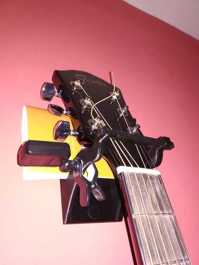 Support mural sécurisé pour guitare