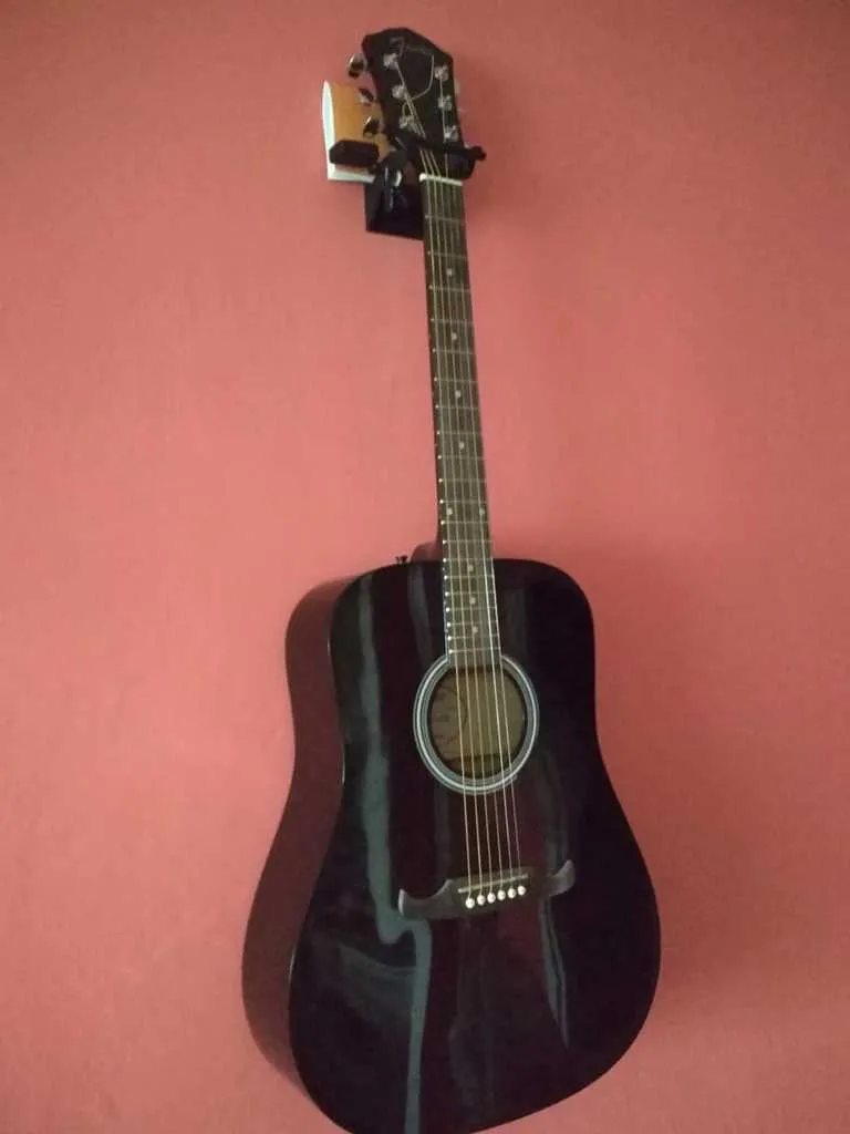 Support mural sécurisé pour guitare