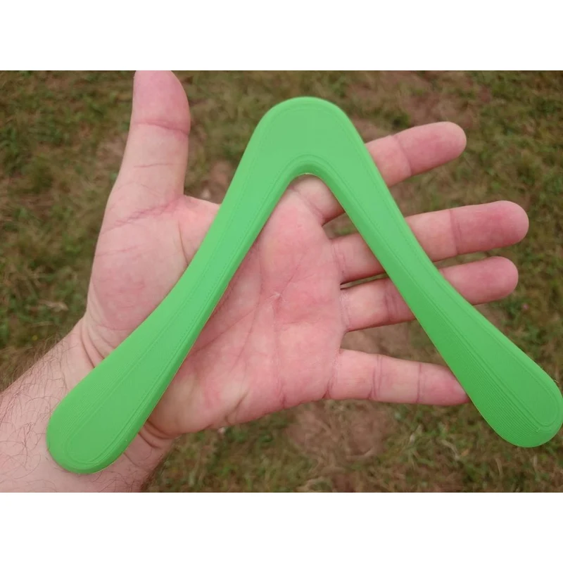 Boomerang aérodynamique classique pour usage extérieur